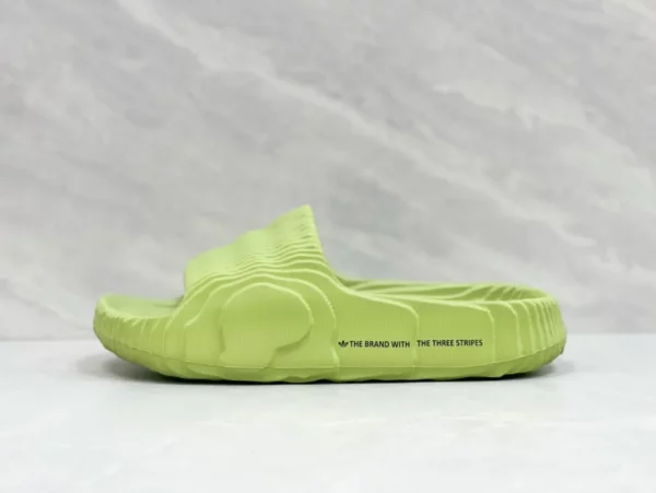 Yeezy shoes - Replica shoes