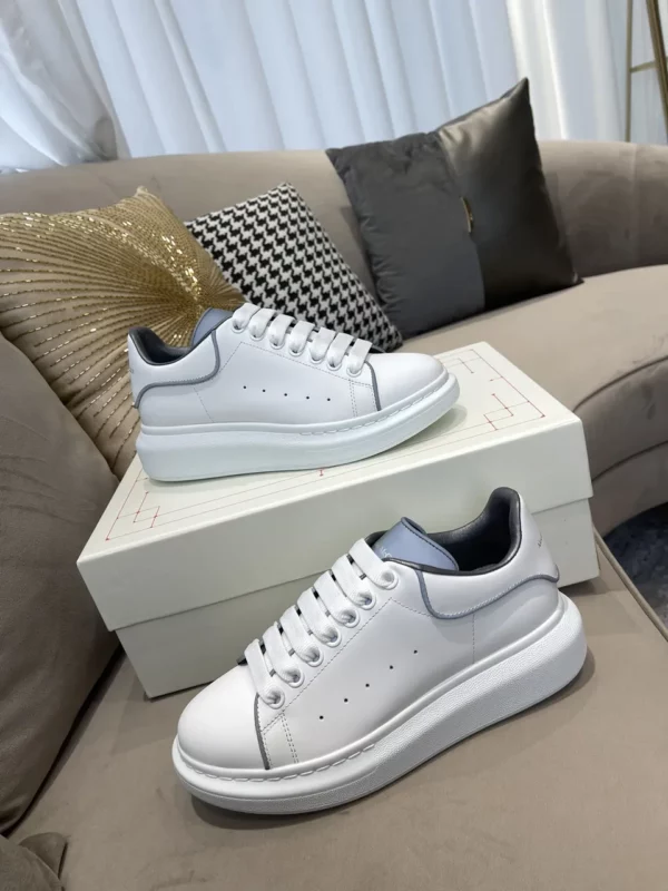 Alexander MCQueen shoes - rep shoes