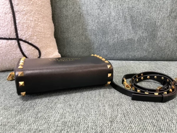 Valentino bag - replica bags