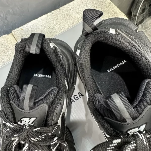 Balenciaga shoes - Replica shoes