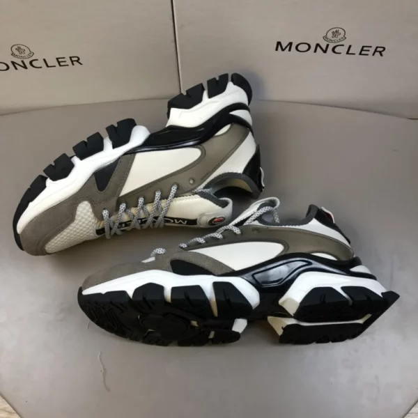 Moncler shoes - Replica shoes