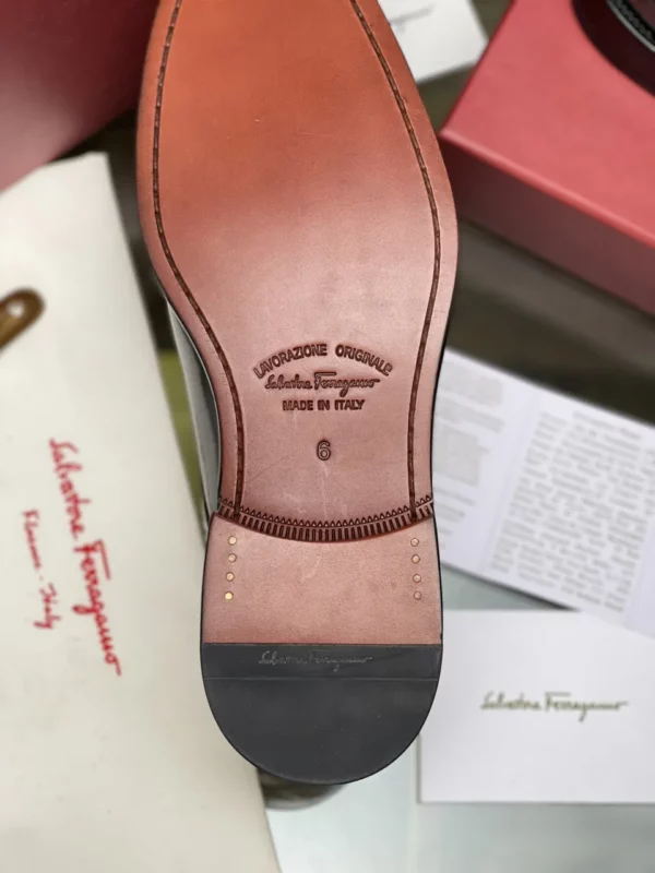 Ferragamo shoes - rep shoes