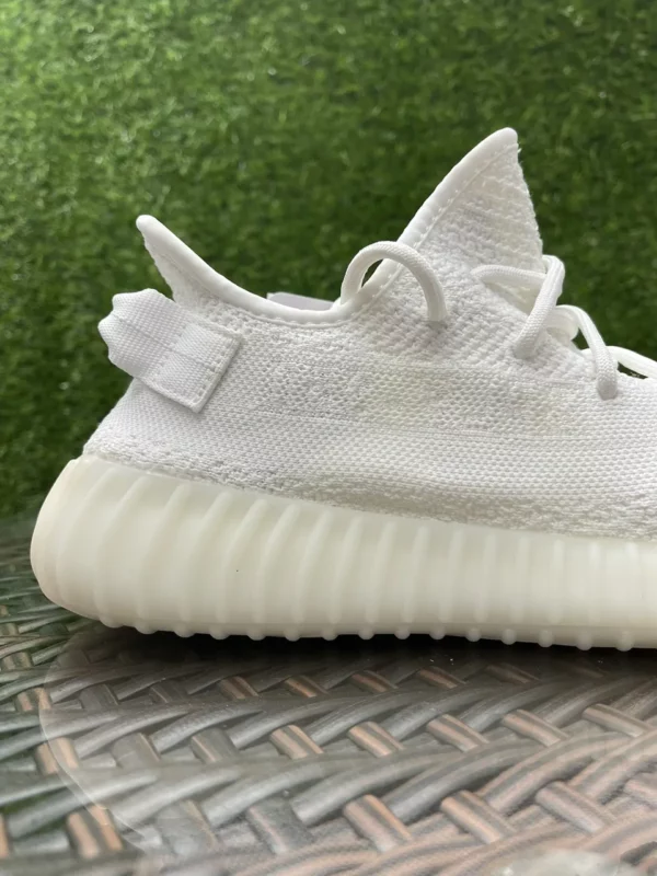 Yeezy shoes - Replica shoes