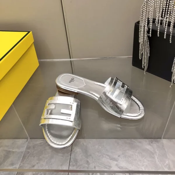 Fendi shoes - Replica shoes