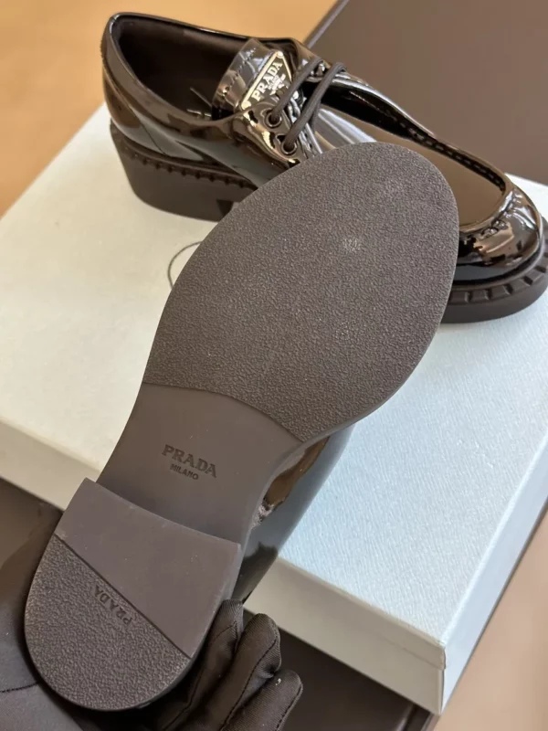 Prada shoes - Replica shoes