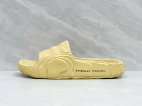 Yeezy shoes - Replica shoes