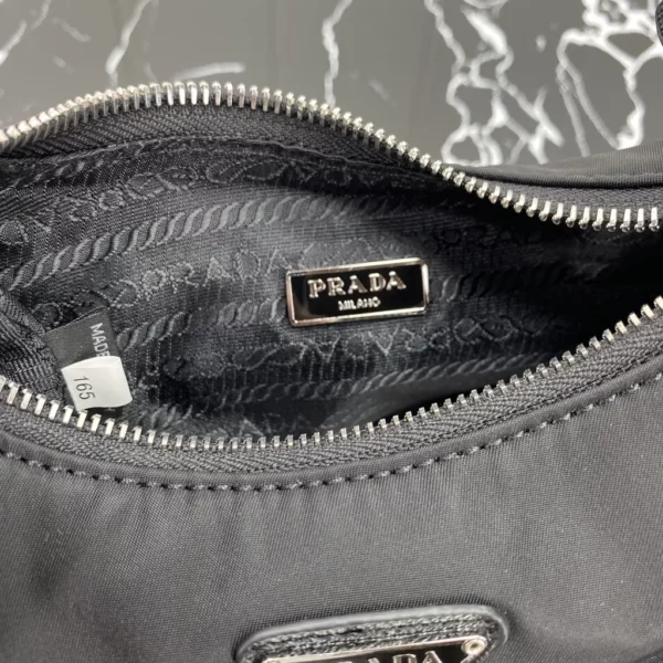 Prada bag - rep bags