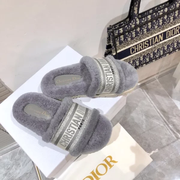 Dior shoes - Reps shoes