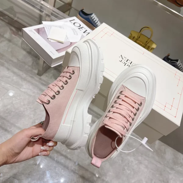 Alexander MCQueen shoes - rep shoes