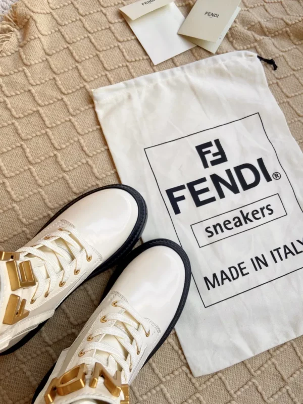 Fendi shoes - Replica shoes