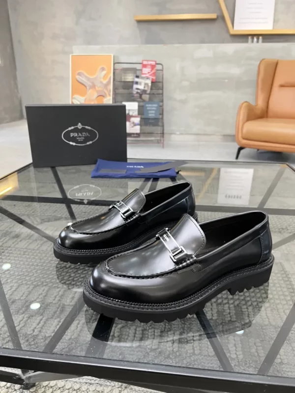 Prada shoes - Replica shoes