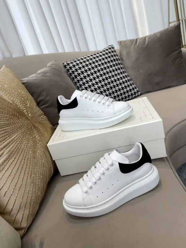 Alexander MCQueen shoes - rep shoes