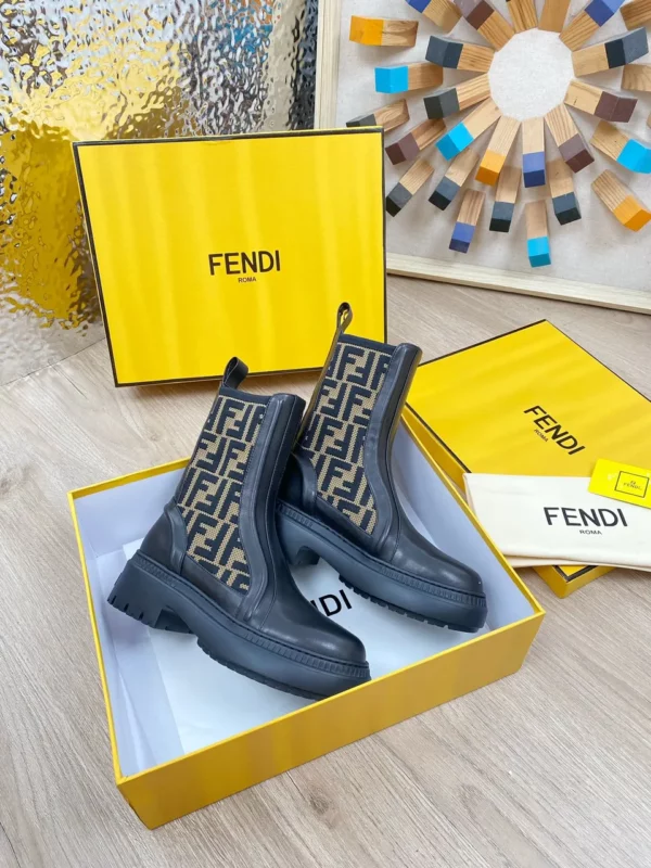 Fendi shoes - Replica shoes