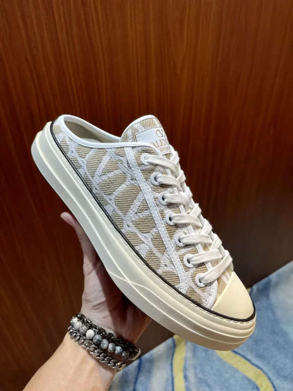 Valentino shoes - rep shoes