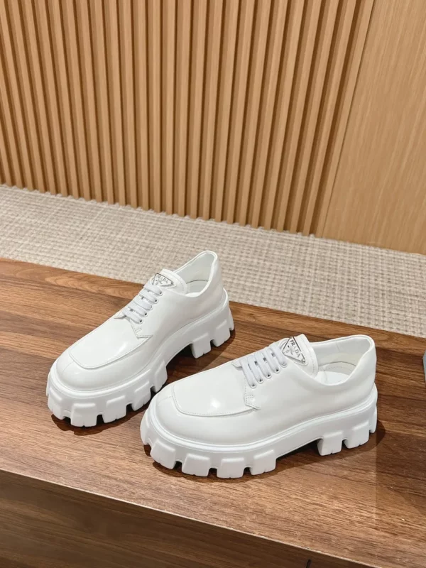 Prada shoes - Replica shoes