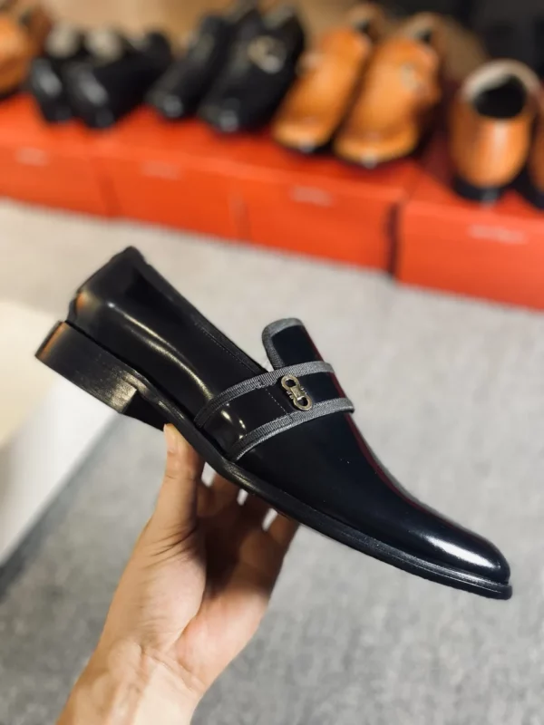 Ferragamo shoes - rep shoes