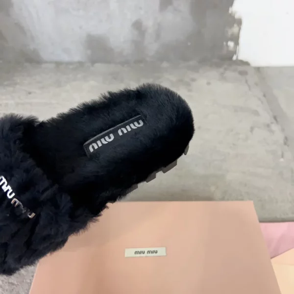 MiuMiu shoes - Replica shoes