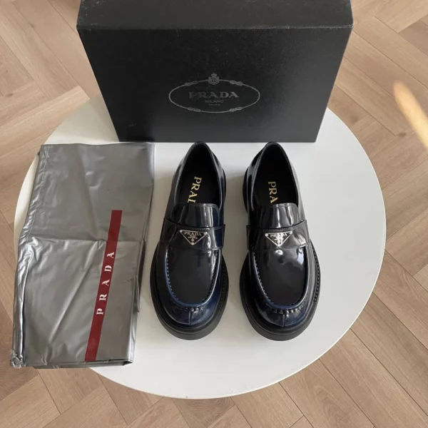 Prada shoes - Replica shoes