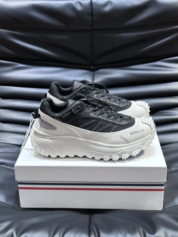 Moncler shoes - Replica shoes