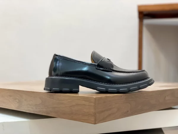 Ferragamo shoes - rep shoes