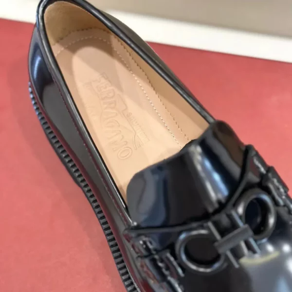 Ferragamo shoes - rep shoes