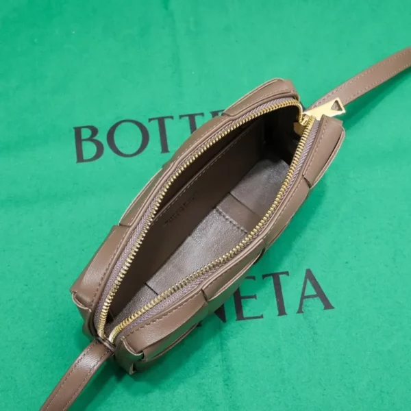 Bottega Veneta bag - replica bags