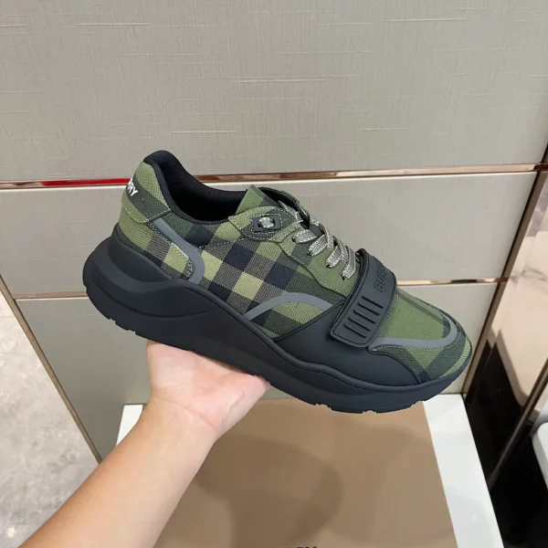 Burberry shoes - rep shoes