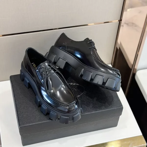 Prada shoes - Replica shoes