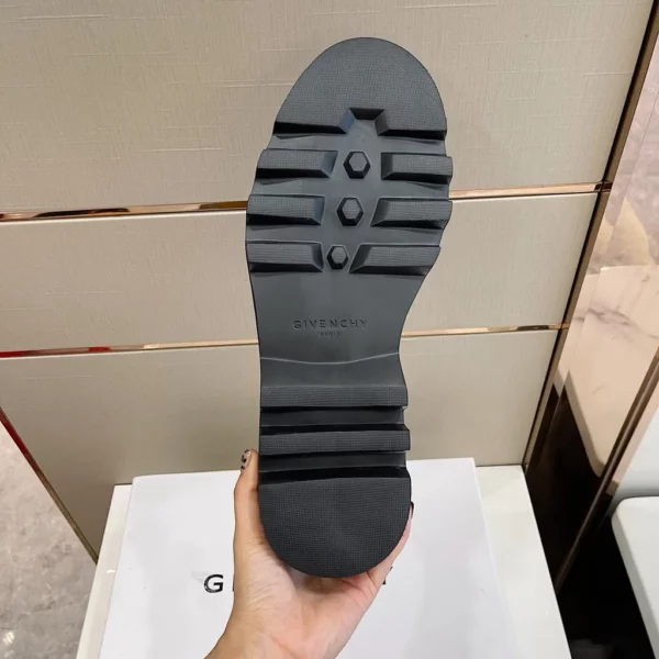 Givenchy shoes - Reps shoes