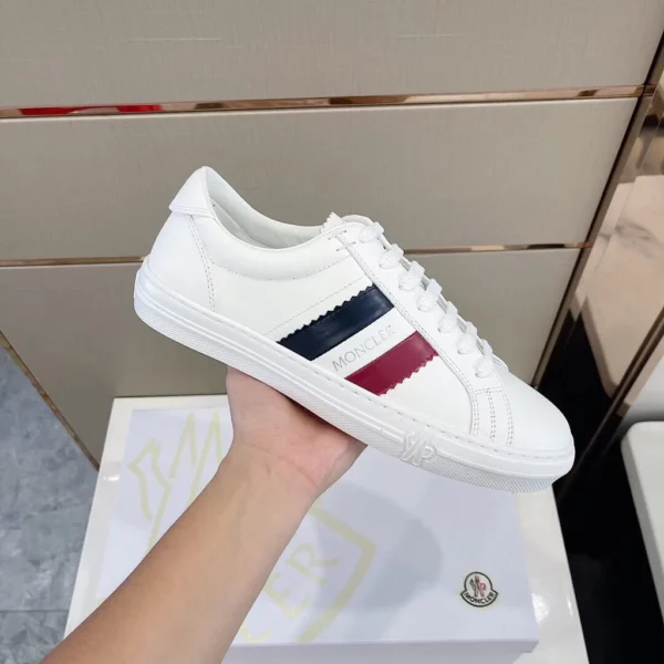 Moncler shoes - Replica shoes