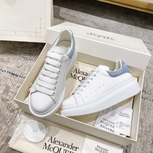 Alexander MCQueen shoes - Replica shoes