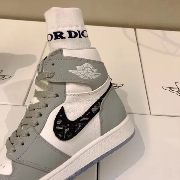 Dior shoes - Reps shoes