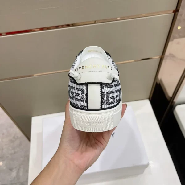 Givenchy shoes - Reps shoes