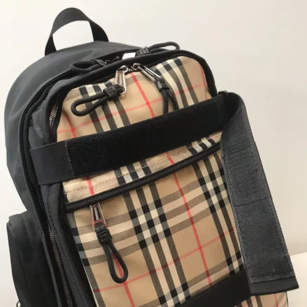 Burberry bag - rep bags