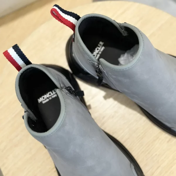 Moncler shoes - Replica shoes