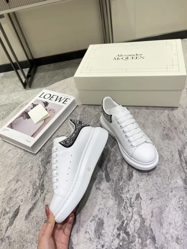 Alexander MCQueen shoes - rep shoes