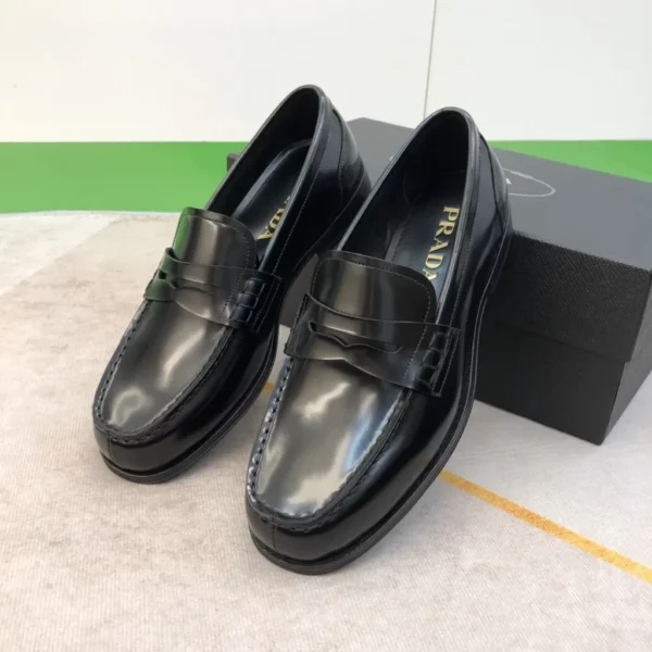 Prada shoes - Replica shoes