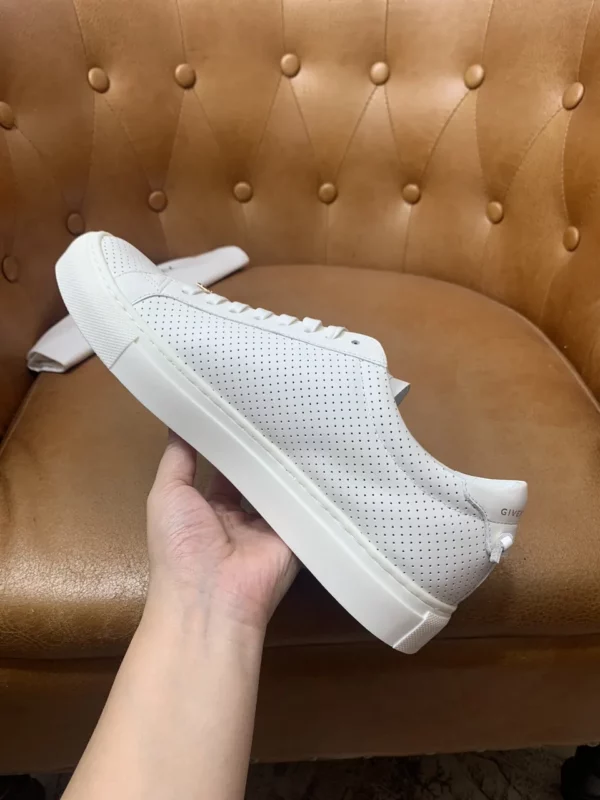 Givenchy shoes - Replica shoes