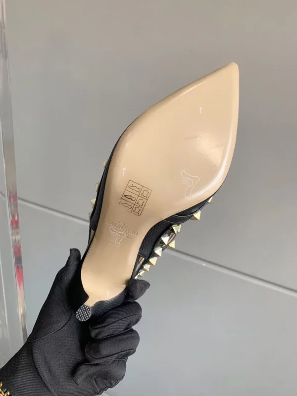 Valentino shoes - Reps shoes