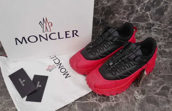 Moncler shoes - Replica shoes