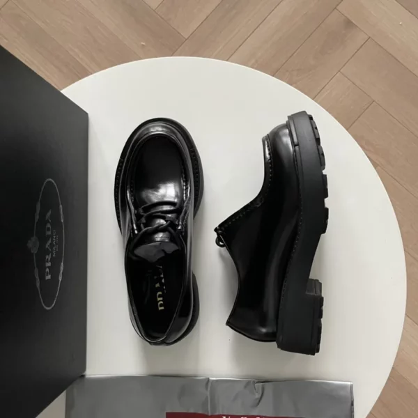 Prada shoes - rep shoes