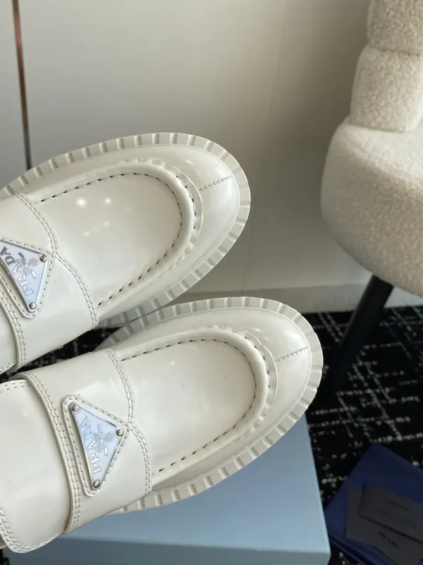 Prada shoes - rep shoes