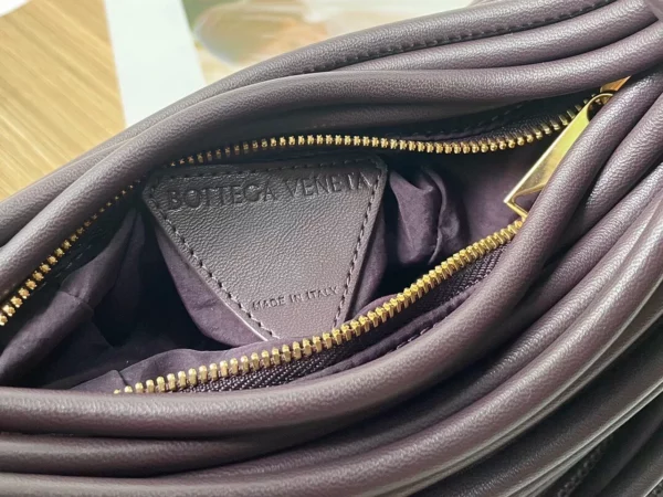 Bottega Veneta bag - replica bags