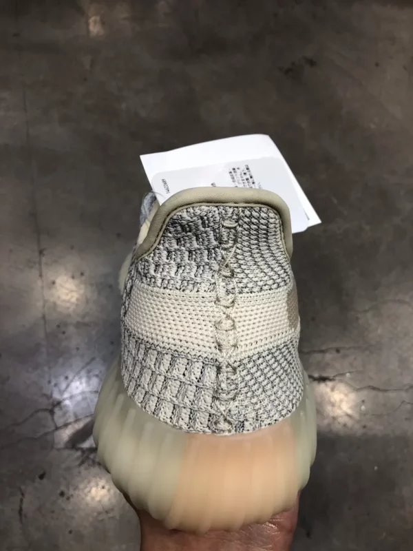 Yeezy shoes - rep shoes