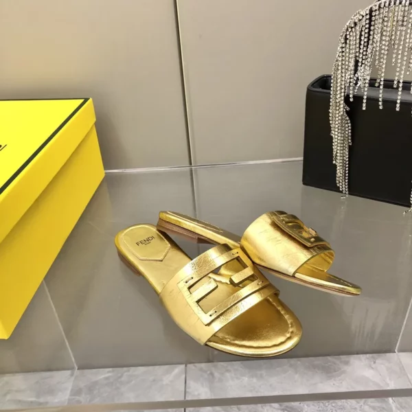 Fendi shoes - Replica shoes