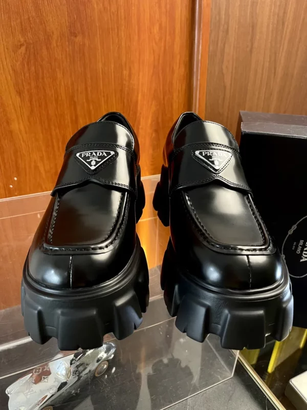 Prada shoes - Replica shoes