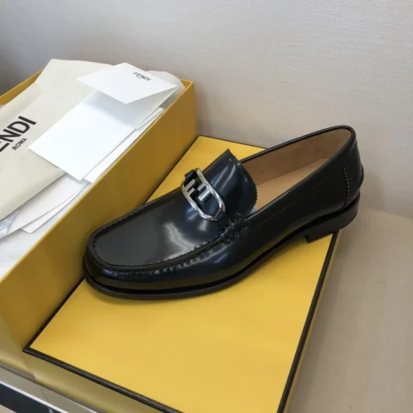 Fendi shoes - Replica shoes