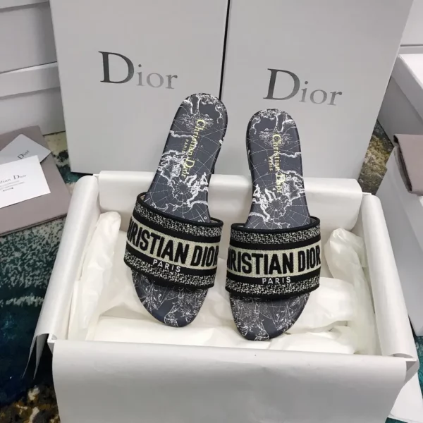 Dior shoes - Reps shoes