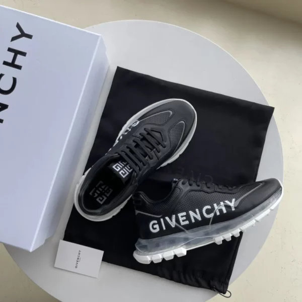 Givenchy shoes - Replica shoes