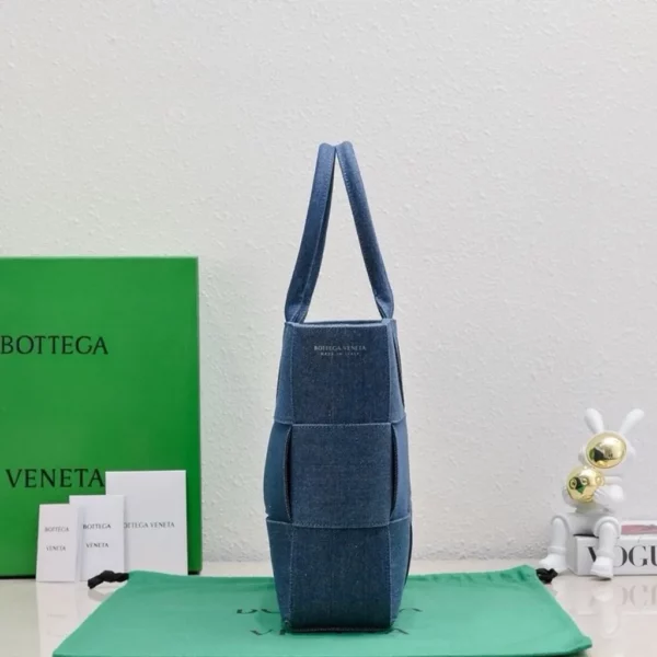 Bottega Veneta bag - replica bags